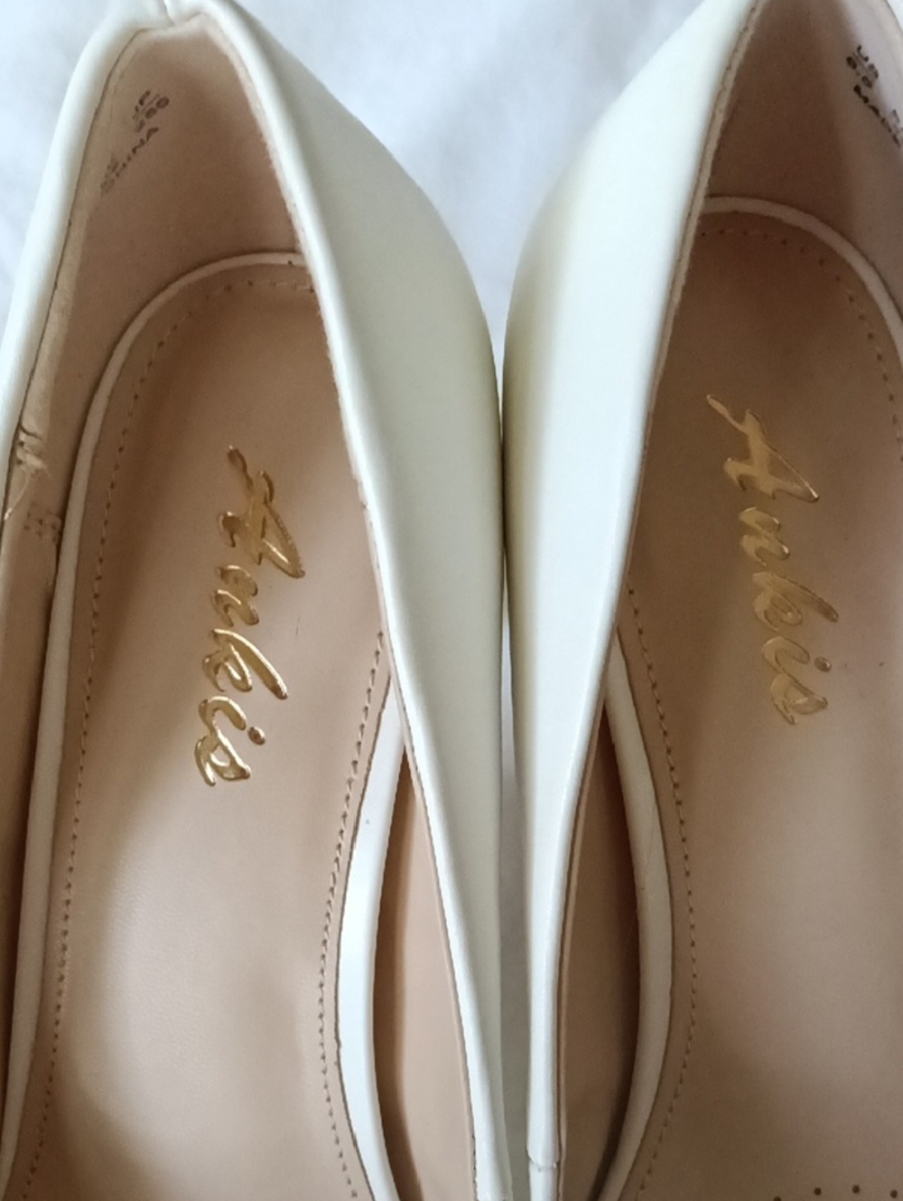 Elegant White Women's Heels by Zankies - Picture 2 of 3
